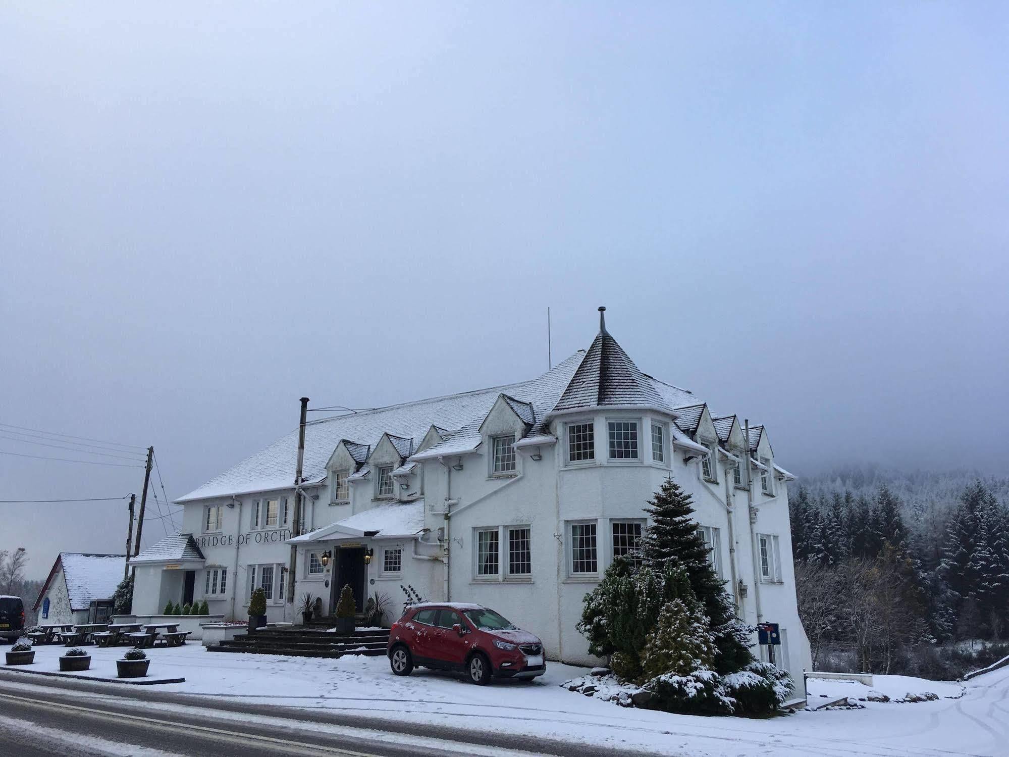 Bridge Of Orchy Hotel Екстер'єр фото