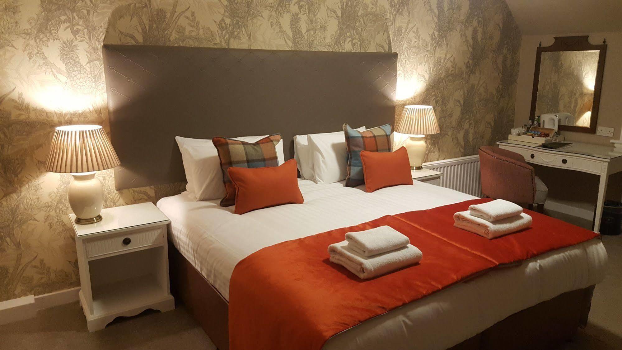 Bridge Of Orchy Hotel Екстер'єр фото
